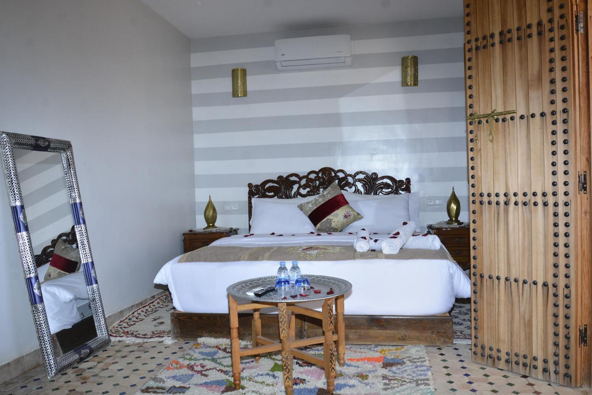 Riad Fes Colors & Spa - Family Lodging المظهر الخارجي الصورة