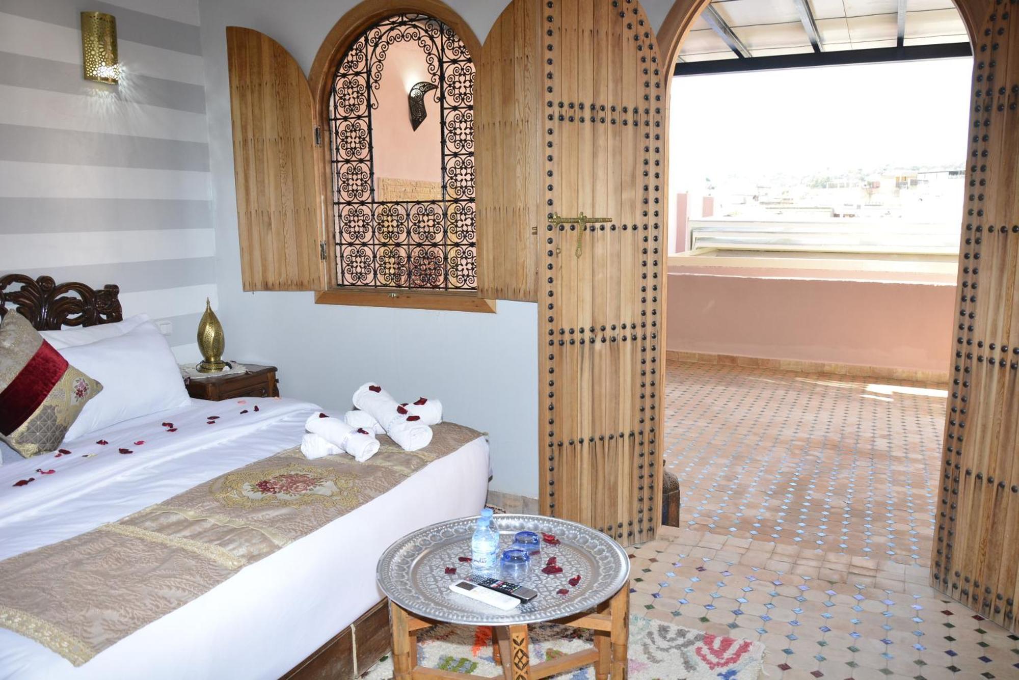 Riad Fes Colors & Spa - Family Lodging المظهر الخارجي الصورة